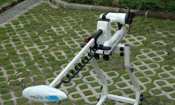 Silnik elektryczny do łodzi Haswing Cayman B 55lbs GPS